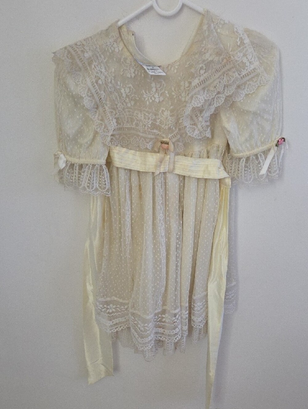 Gunne Sax Vintage Girls' Lace Overlay Dress in Cream Size 4 - Picture 2 of 8